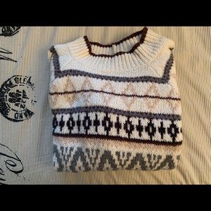 American Eagle Sweater